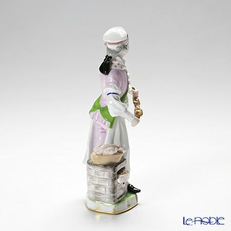 アウガルテン（AUGARTEN） フィギュリン（011210） ローストチキンを売る商人 1013