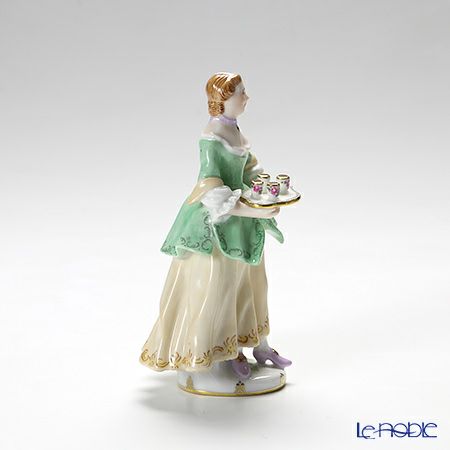 アウガルテン（AUGARTEN） フィギュリン（011210） ホットチョコレートを運ぶ少女 1015