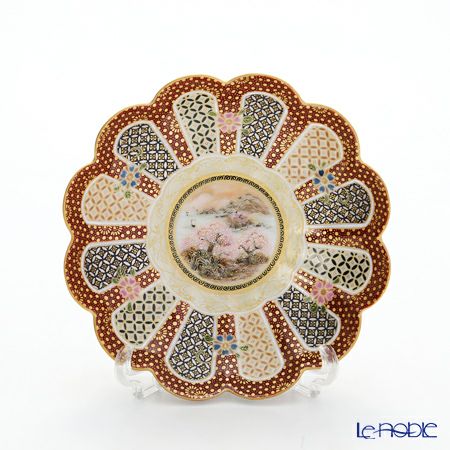 現代の京薩摩×アウガルテン磁器工房 小皿（豆皿） 9cm 山水（桜） 絵付：伝統工芸士 小野多美枝氏 -空女-