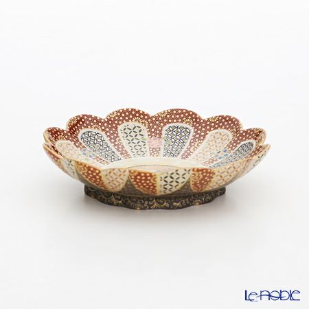 現代の京薩摩×アウガルテン磁器工房 小皿（豆皿） 9cm 山水（桜） 絵付：伝統工芸士 小野多美枝氏 -空女-