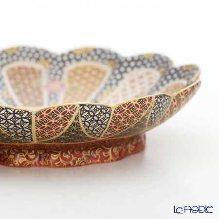 現代の京薩摩×アウガルテン磁器工房 小皿（豆皿） 9cm 山水（富士山） 絵付：伝統工芸士 小野多美枝氏 -空女-