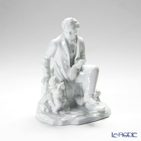 アウガルテン（AUGARTEN） フィギュリン（011210） シューベルト 21.5cm 1621