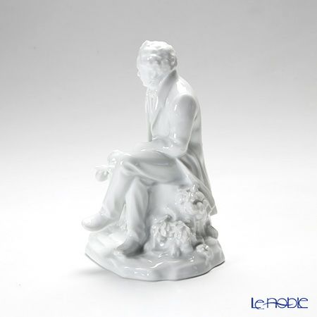 アウガルテン（AUGARTEN） フィギュリン（011210） シューベルト 21.5cm 1621