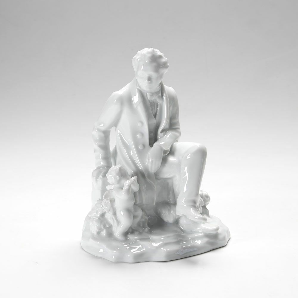 アウガルテン（AUGARTEN） フィギュリン（011210） シューベルト 21.5cm 1621