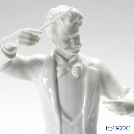 アウガルテン（AUGARTEN） フィギュリン（011210） ヨハン シュトラウス 27cm 1819