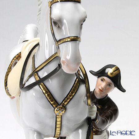 アウガルテン（AUGARTEN） フィギュリン（011210） スペイン乗馬学校 跳躍（カブリオレ） 30cm 1833
