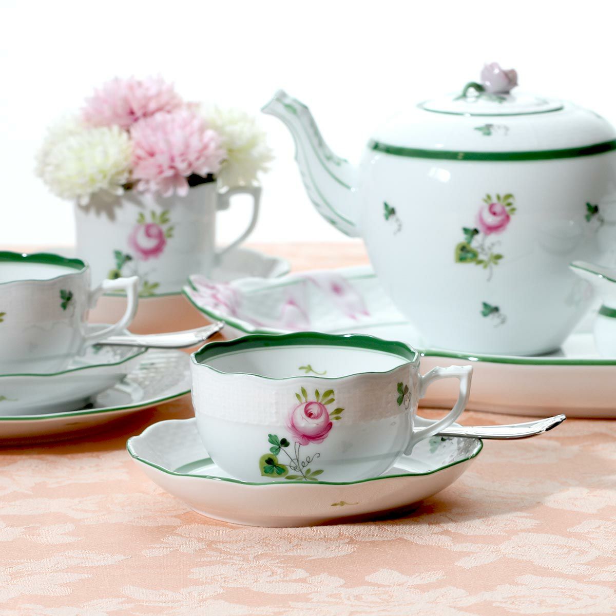 ヘレンド ウィーンのバラ 00724-0-00／724 ティーカップ＆ソーサー 200ml