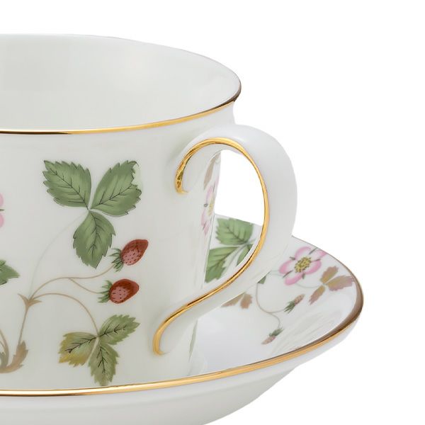 ウェッジウッド（Wedgwood） ワイルドストロベリー ティーカップ＆ソーサー（デルフィ）200ml