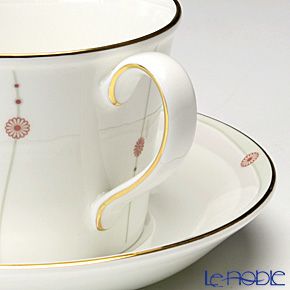 ウェッジウッド（Wedgwood） サテン ティーカップ＆ソーサー（デルフィ）