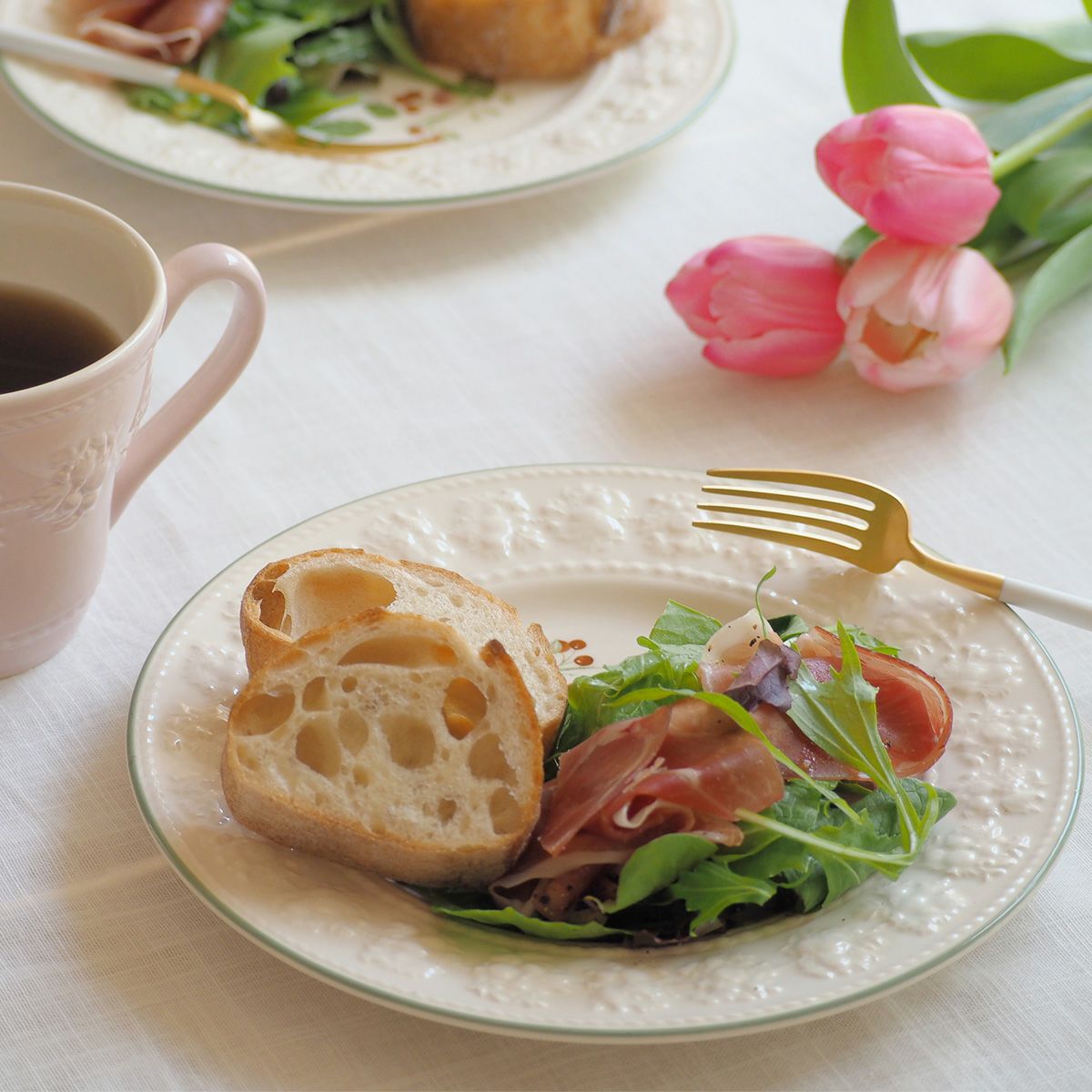 ウェッジウッド（Wedgwood） フェスティビティ プレート 21cm（ラズベリー）