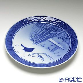 ロイヤルコペンハーゲン（Royal Copenhagen） イヤープレート 1919年／大正8年 「公園にて」