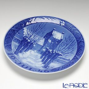 ロイヤルコペンハーゲン（Royal Copenhagen） イヤープレート 1946年／昭和21年 「村の教会」