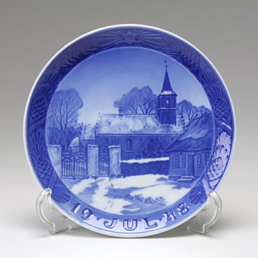 ロイヤルコペンハーゲン（Royal Copenhagen） イヤープレート 1948年／昭和23年 「ヌードゥボ教会」