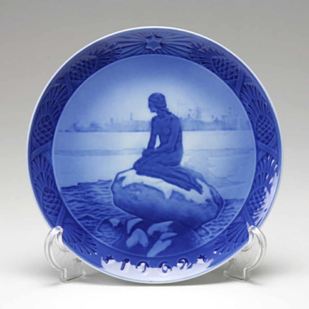 ロイヤルコペンハーゲン（Royal Copenhagen） イヤープレート 1962年／昭和37年 「冬の小さな人魚」
