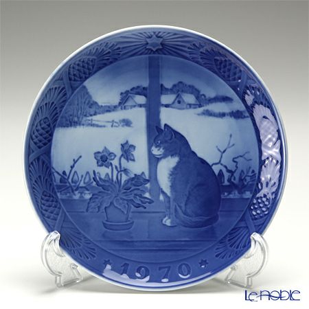 ロイヤルコペンハーゲン（Royal Copenhagen） イヤープレート 1970年／昭和45年 「クリスマスローズと猫」