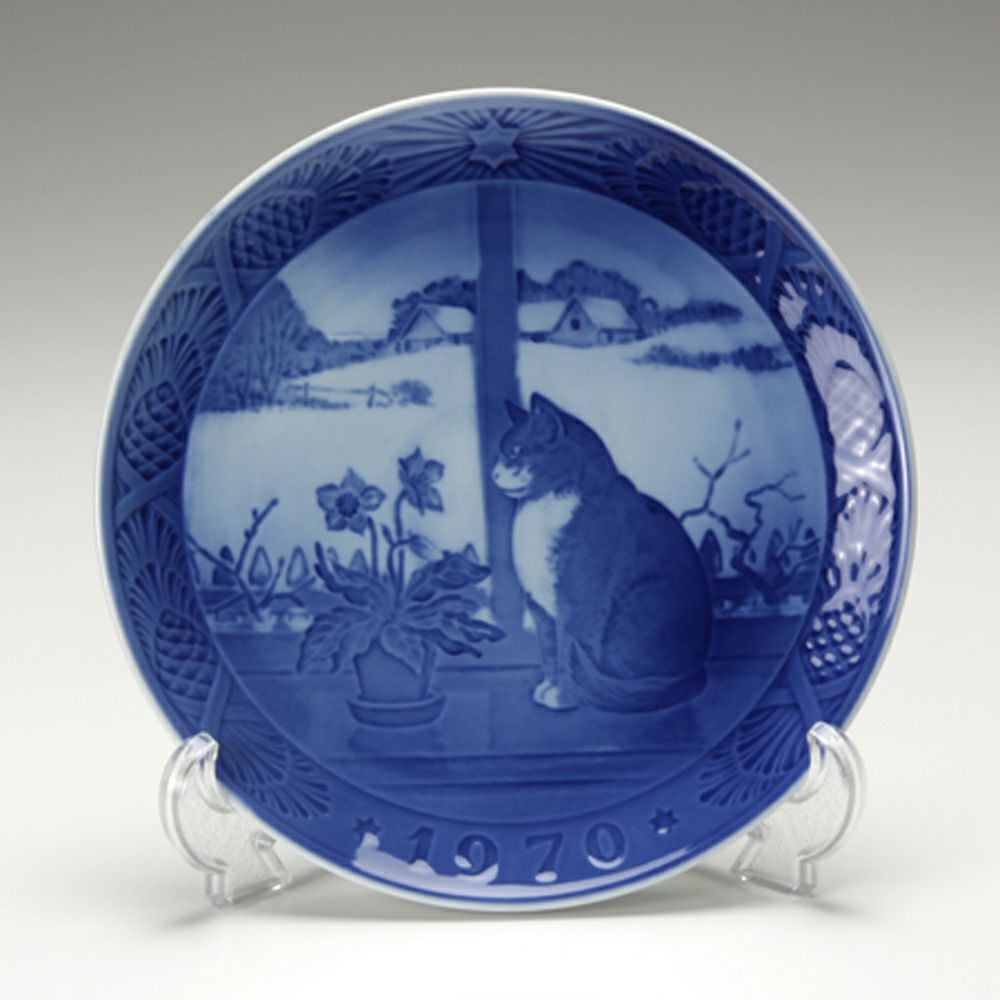 ロイヤルコペンハーゲン（Royal Copenhagen） イヤープレート 1970年／昭和45年 「クリスマスローズと猫」