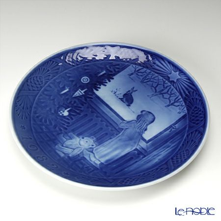 ロイヤルコペンハーゲン（Royal Copenhagen） イヤープレート 1982年／昭和57年 「クリスマスを待ちこがれて」