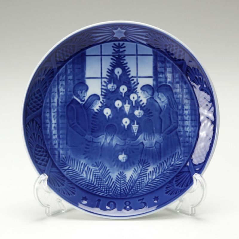 ロイヤルコペンハーゲン（Royal Copenhagen） イヤープレート 1983年／昭和58年 「メリークリスマス」