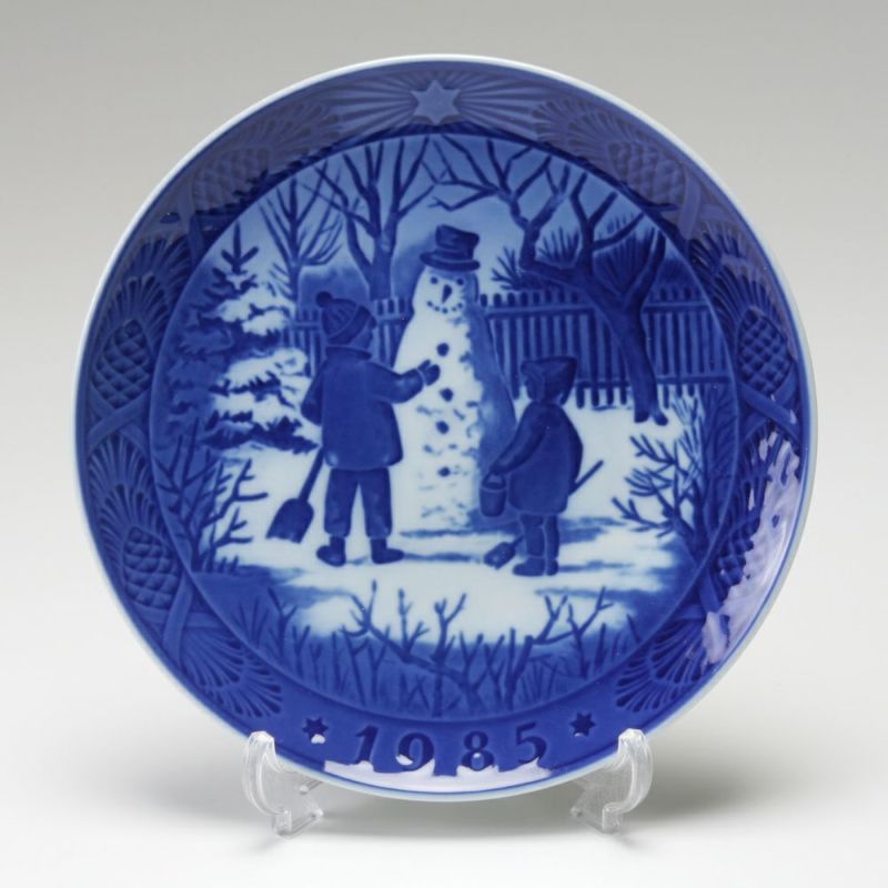 ロイヤルコペンハーゲン（Royal Copenhagen） イヤープレート 1985年／昭和60年 「雪だるま」