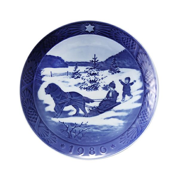 ロイヤルコペンハーゲン（Royal Copenhagen） イヤープレート 1986年／昭和61年 「冬休み」