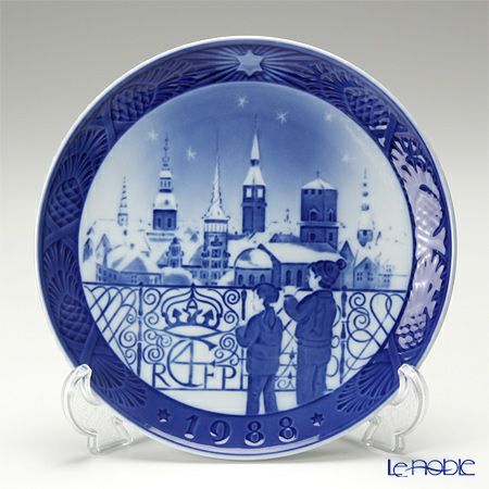 ロイヤルコペンハーゲン（Royal Copenhagen） イヤープレート 1988年／昭和63年 「コペンハーゲンのクリスマスイブ」