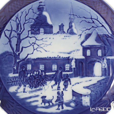 ロイヤルコペンハーゲン（Royal Copenhagen） イヤープレート 1995年／平成7年 「マナーハウスでのクリスマス」
