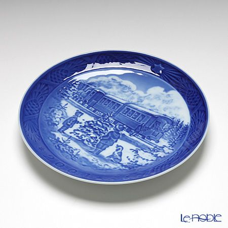 ロイヤルコペンハーゲン（Royal Copenhagen） イヤープレート 2004年／平成16年 「Awaiting the Christmas Train」