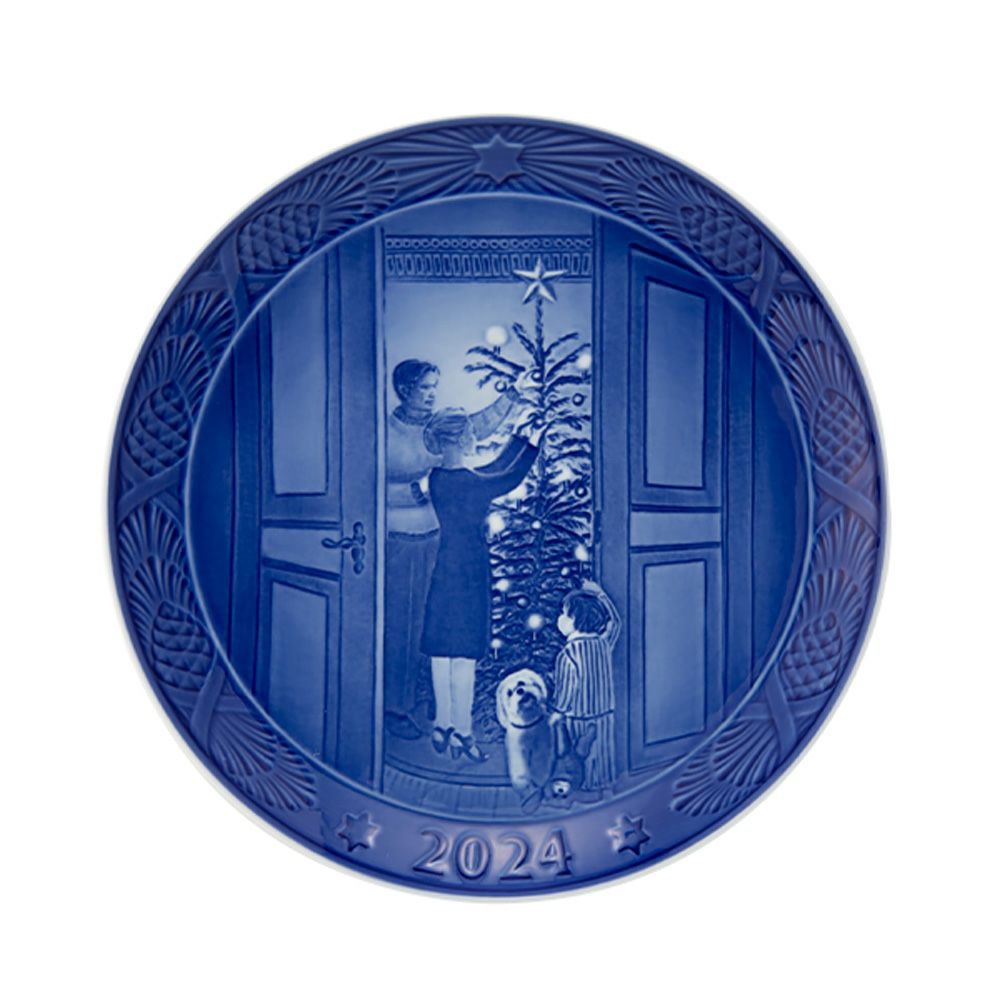 ロイヤルコペンハーゲン（Royal Copenhagen） イヤープレート 18cm 2024年／令和6年 「CHRISTMAS ANTICIPATION 楽しみなクリスマス」