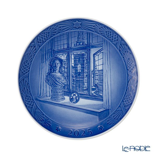 ロイヤルコペンハーゲン（Royal Copenhagen） イヤープレート 18cm 2025年／令和7年 QUEEN JULIANE MARIE ジュリアン マリー皇太后