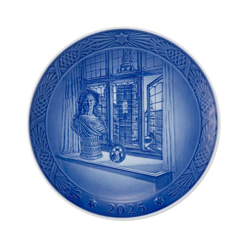 ロイヤルコペンハーゲン（Royal Copenhagen） イヤープレート 18cm 2025年／令和7年 QUEEN JULIANE MARIE ジュリアン マリー皇太后