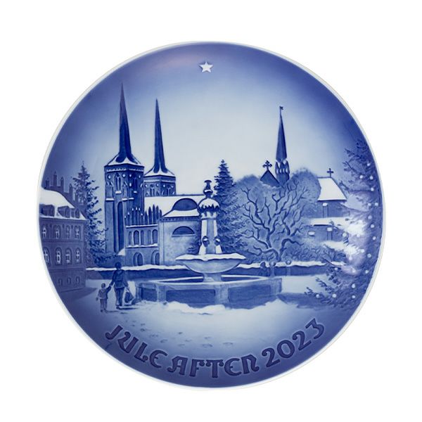 ビングオーグレンダール（Bing＆Grondahl） イヤープレート／クリスマスプレート 2023年／令和5年 「CHRISTMAS IN ROSKILDE ロスキレのクリスマス」18cm 1066056