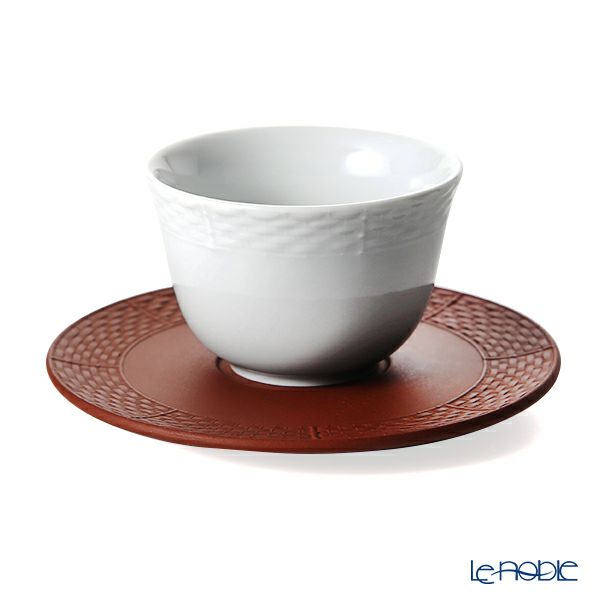 マイセン（Meissen） 歴代レリーフ 55956／85666 白磁カップ＆ベットガーセッ器ソーサー 1986年発表 網目模様