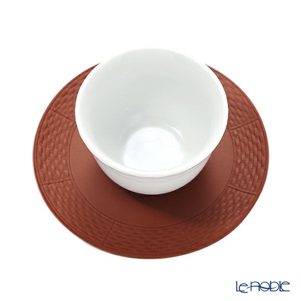 マイセン（Meissen） 歴代レリーフ 55956／85666 白磁カップ＆ベットガーセッ器ソーサー 1986年発表 網目模様