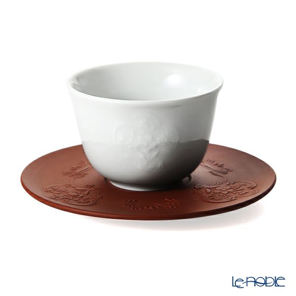 マイセン（Meissen） 歴代レリーフ 55957／85668 白磁カップ＆ベットガーセッ器ソーサー 1987年発表 ロカイユ模様