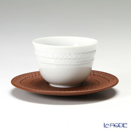 マイセン（Meissen） 歴代レリーフ 55958／85670 白磁カップ＆ベットガーセッ器ソーサー 1988年発表 組紐模様