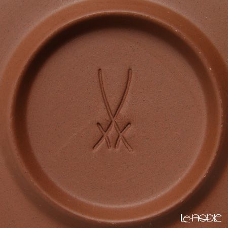 マイセン（Meissen） 歴代レリーフ 55958／85670 白磁カップ＆ベットガーセッ器ソーサー 1988年発表 組紐模様