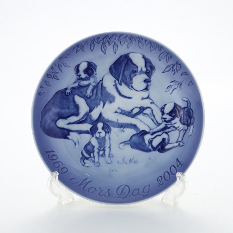 ビングオーグレンダール（Bing＆Grondahl） マザーズデイプレート 35周年記念 SKT.Bernhard Dog With Puppies