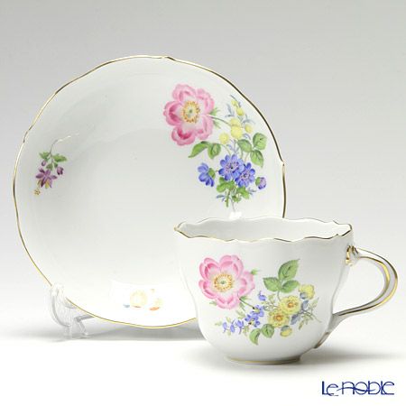 マイセン（Meissen） ベーシックフラワー（三つ花） 060110／00582／13 コーヒーカップ＆ソーサー 200ml Motiv No.13 野バラ