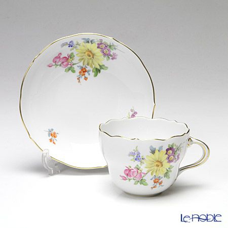 マイセン（Meissen） ベーシックフラワー（五つ花） 110110／00582／25 コーヒーカップ＆ソーサー 200ml Motiv No.25 マーガレット