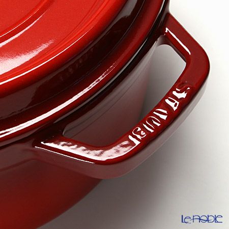 ストウブ（staub） ピコ・ココット ラウンド 24cm／3.8L チェリーレッド