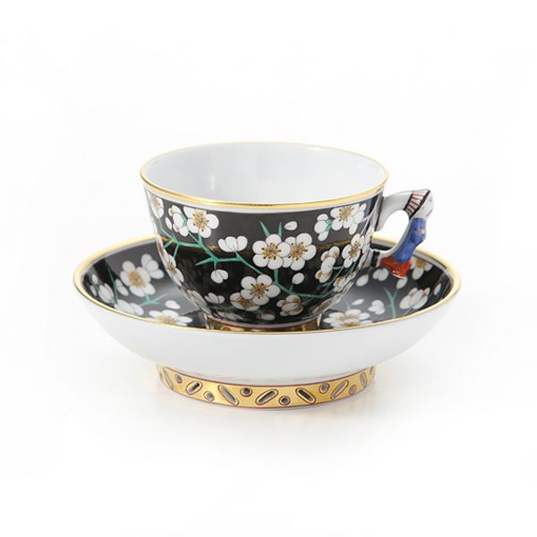 ヘレンド シノワズリ（中国趣味）黒地白梅 PFNB 03371-0-21 マンダリン スモールカップ＆ソーサー