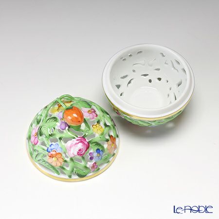 ヘレンド ファンタジー C 06215-0-11／6214 透かしボンボン入れ（ストロベリー）