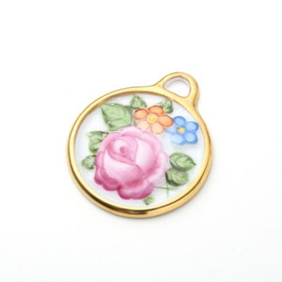 ヘレンド (HEREND) RGS ローズガーランド ティーカップ＆ソーサー 724