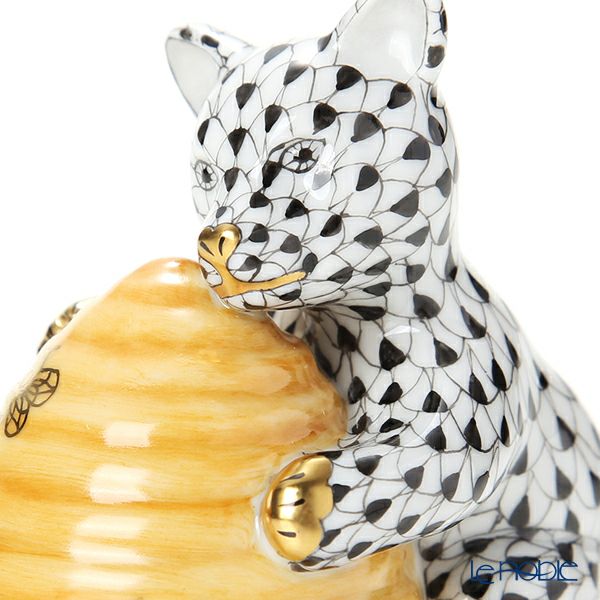 ヘレンド人形 VHNM-C クマと蜂の巣 15500-0-00