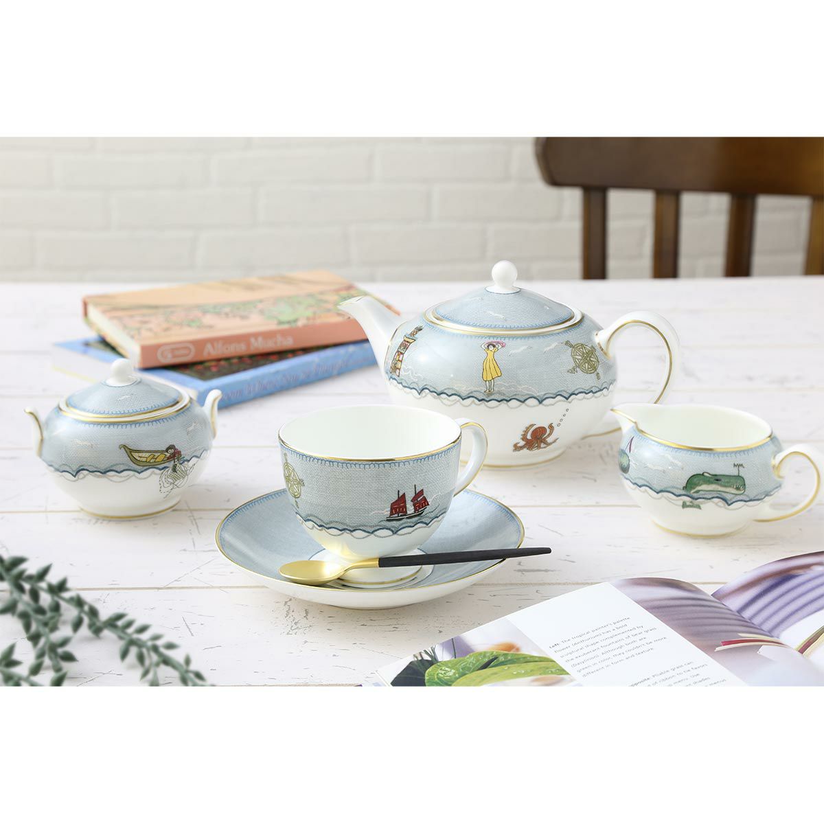 ウェッジウッド（Wedgwood） セイラーズ フェアウェル by Kit Kemp ティーポット S 600ml