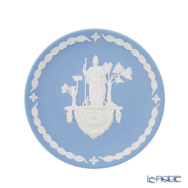ウェッジウッド（Wedgwood）ジャスパー ペールブルー イヤープレート 17cm アテナ 2025年／令和7年【プレートスタンド、プレートハンガー付き】