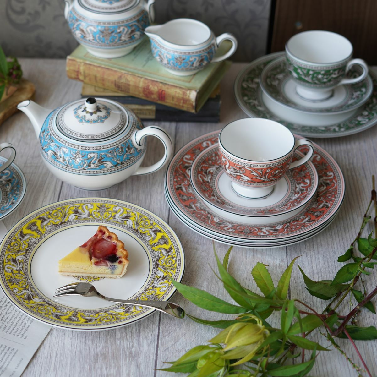 ウェッジウッド（Wedgwood） フロレンティーン サーモン プレート 20cm