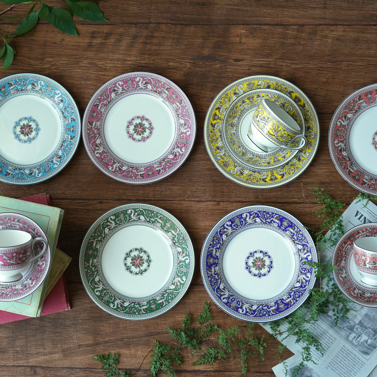 ウェッジウッド（Wedgwood） フロレンティーン フューシャ プレート 20cm