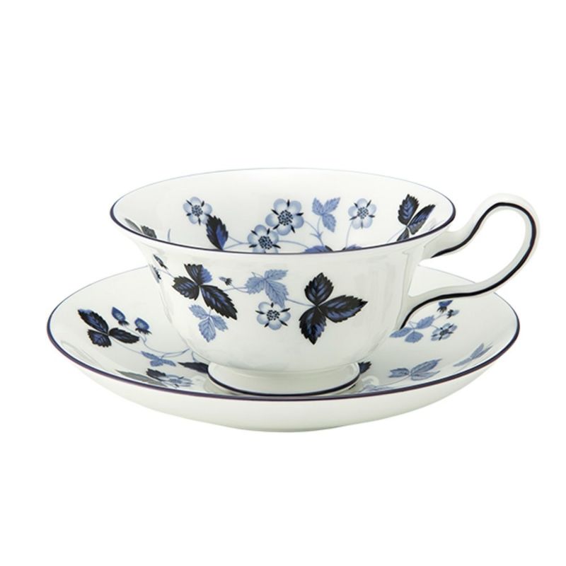 ウェッジウッド（Wedgwood） ストロベリーインクブルー ティーカップ＆ソーサー ピオニー 200ml