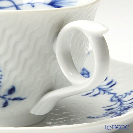 マイセン（Meissen） ブルーオニオン スタイル（ウェーブ） 801001／29633 ティーカップ＆ソーサー 170ml
